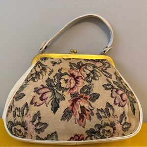 Vintage Floral Tapestry Handbag in Cream and Multicolor